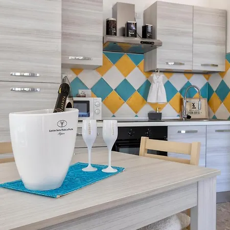וילה Residenza Collina & Romantic פורטו קונטה