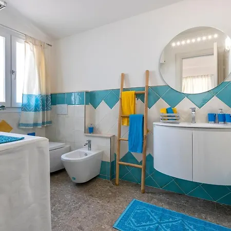 Residenza Collina & Romantic וילה פורטו קונטה