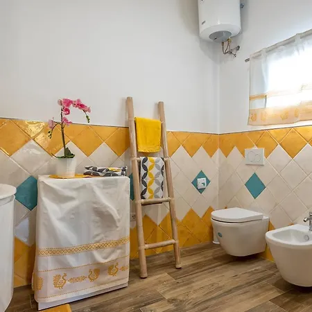 Residenza Collina & Romantic * פורטו קונטה