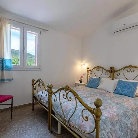 Residenza Collina & Romantic פורטו קונטה