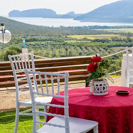 Residenza Collina & Romantic פורטו קונטה
